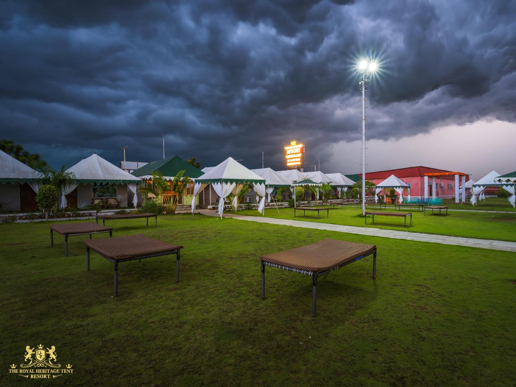 The Royal Heritage Tent Resort- Statue Of Unity Kevadia Buitenkant foto