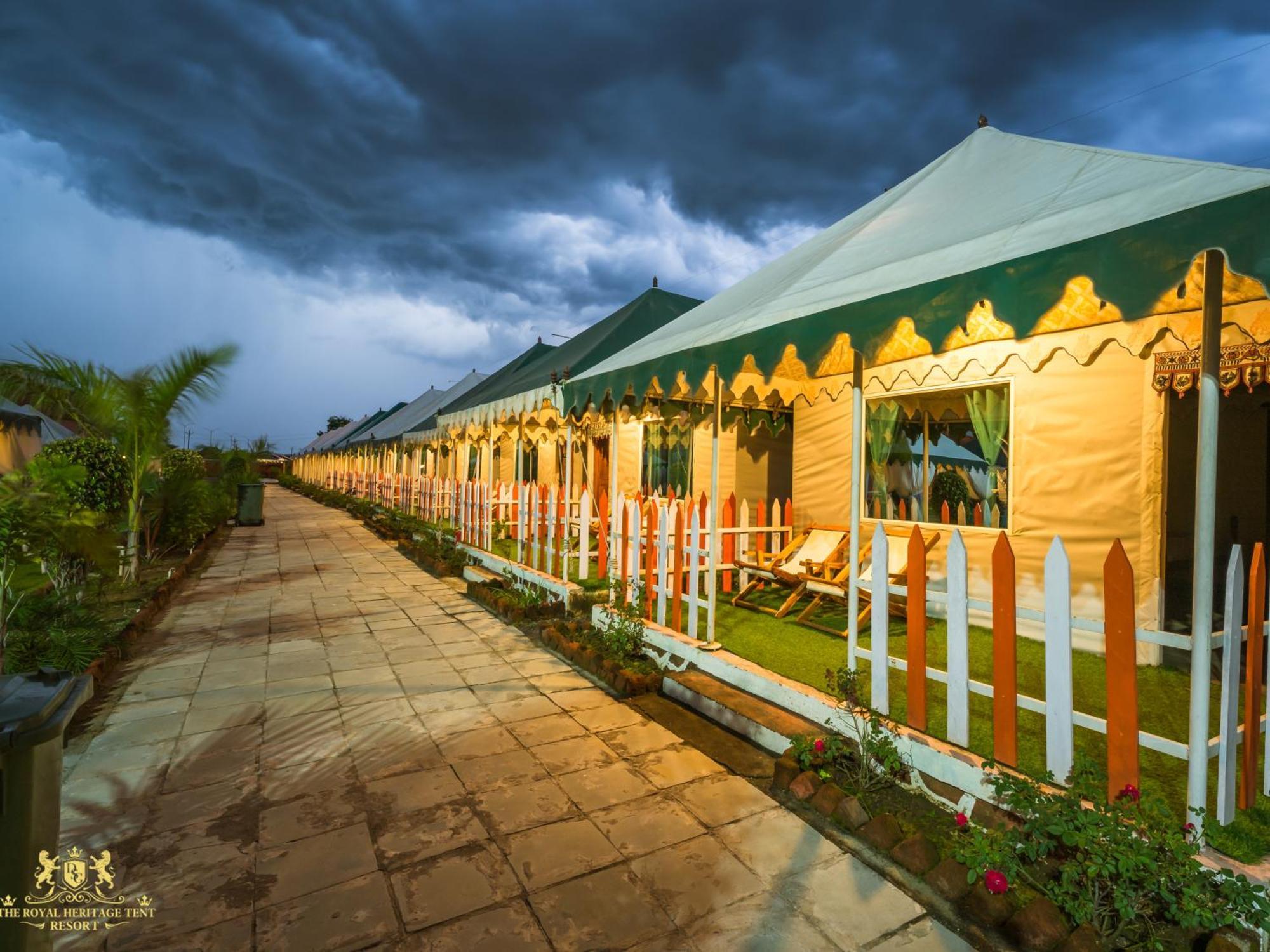 The Royal Heritage Tent Resort- Statue Of Unity Kevadia Buitenkant foto